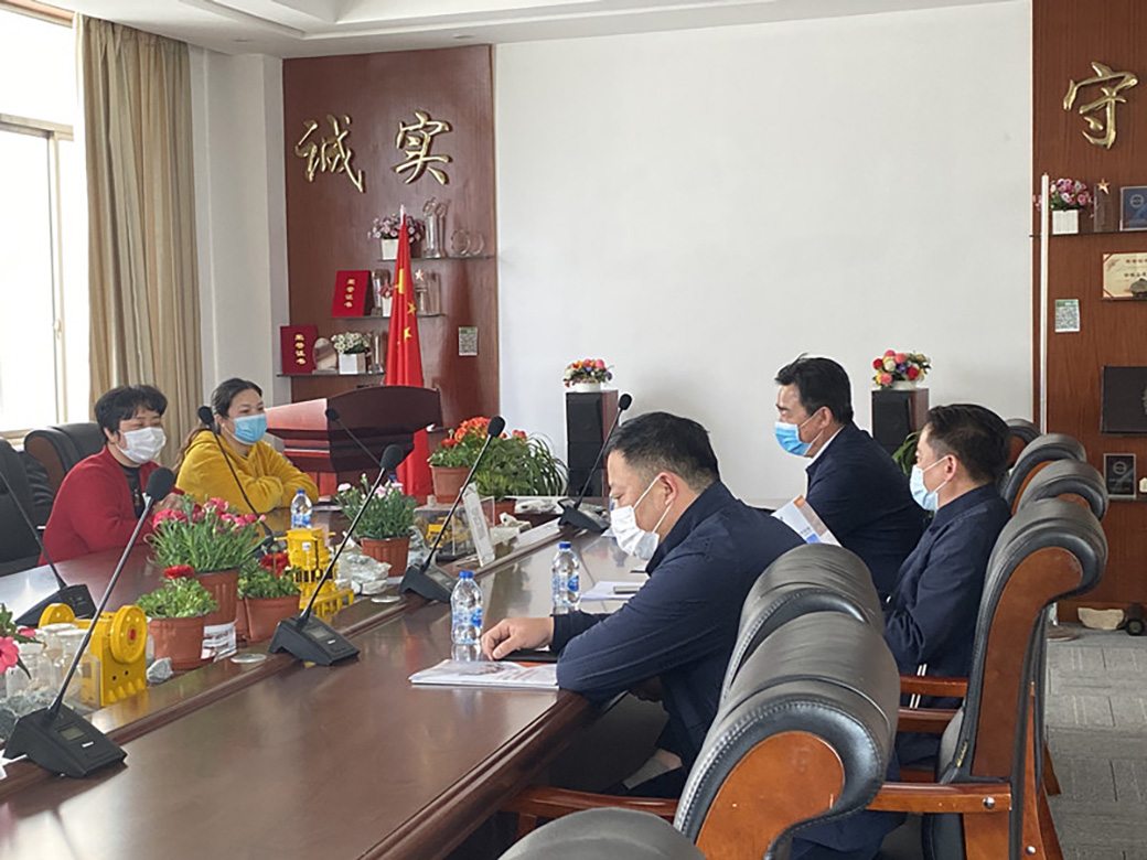 【春風(fēng)送暖，戰(zhàn)“疫”有情】奉賢區(qū)奉城鎮(zhèn)領(lǐng)導(dǎo)蒞臨東蒙，慰問公司疫情防控一線職工